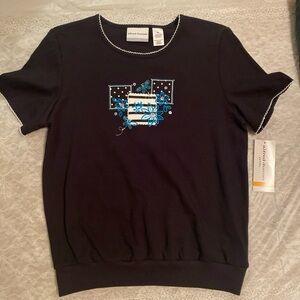 Alfred Dunner NWT Black Top with White Lace Trim Embroidery Petite Small